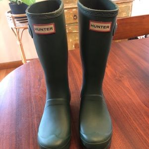 Kids Hunter rain boots green size 4